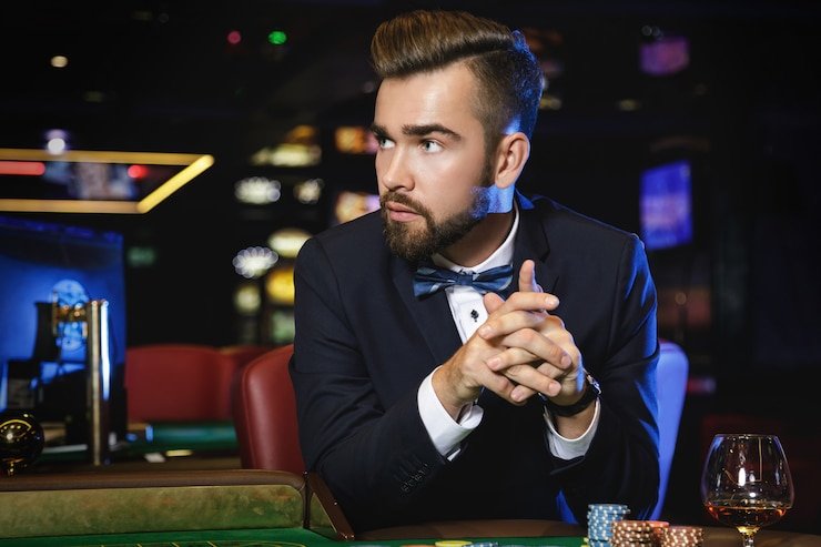 Studio dealer multi-kamera harum4 yang menampilkan meja blackjack dan roulette langsung